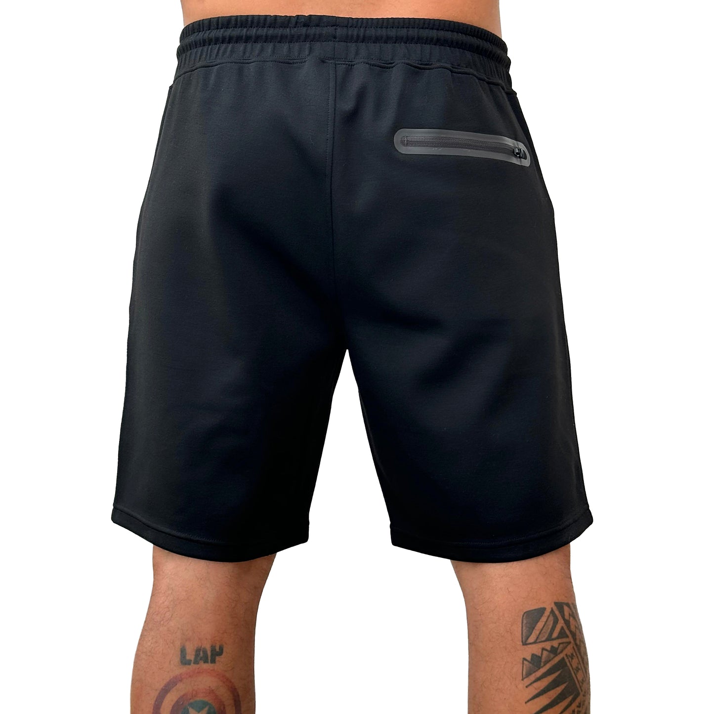 The OTT Shorts Black